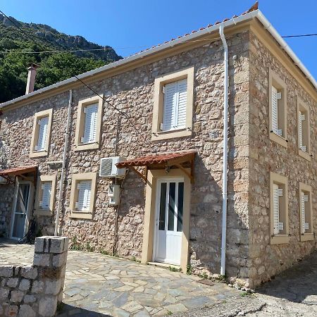 Studio Lakis Barbajonn'S Stone House Foutia Экстерьер фото